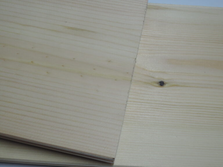 パイン　フローリング