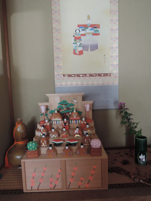 一刀彫　雛人形