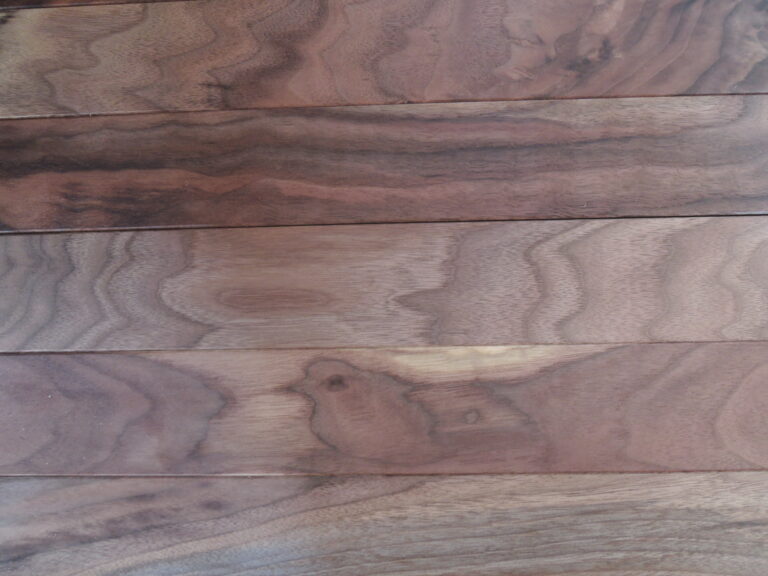 ブラックウォールナット　フローリング